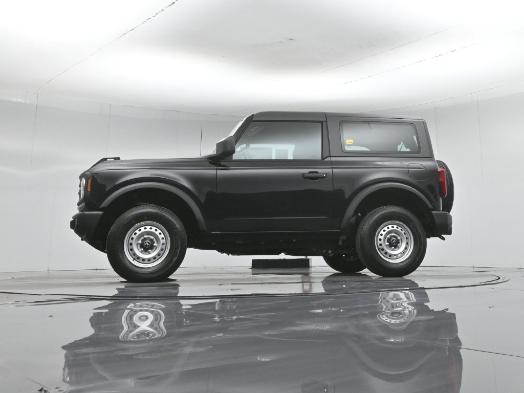 New 2026 Ford Bronco 2-Door AWD/4WD image 48