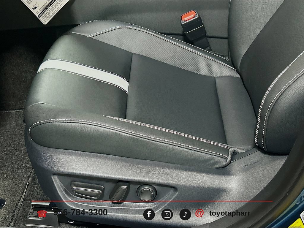 New 2026 Toyota Camry SE w/ Convenience Package FWD image 20