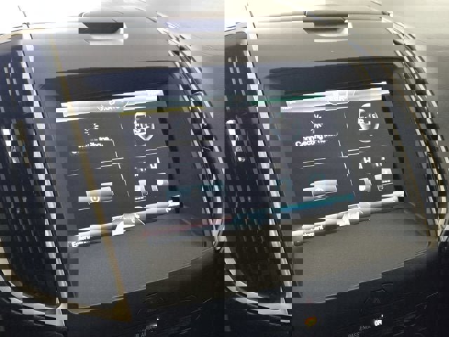 Used 2015 Ford Edge SEL w/ Equipment Group 201A image 24