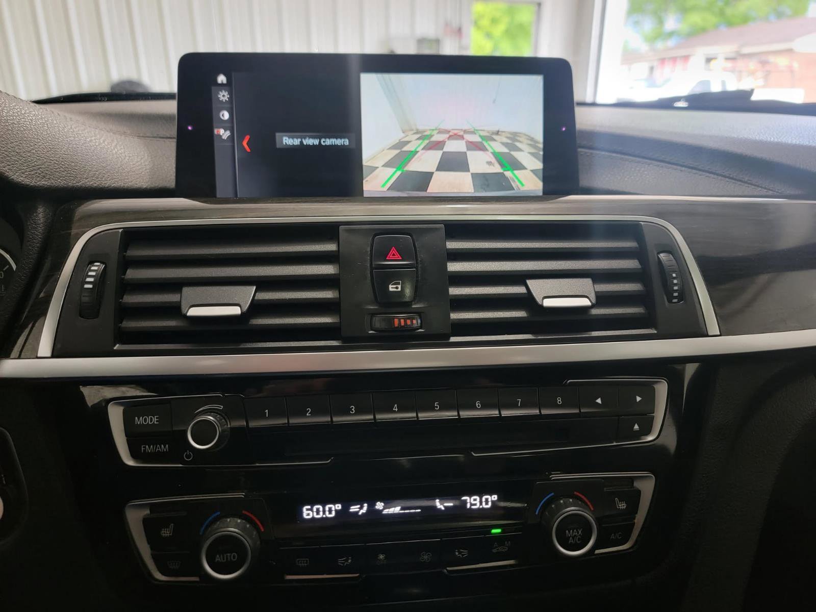 Used 2018 BMW 330i xDrive Sedan w/ Convenience Package image 31