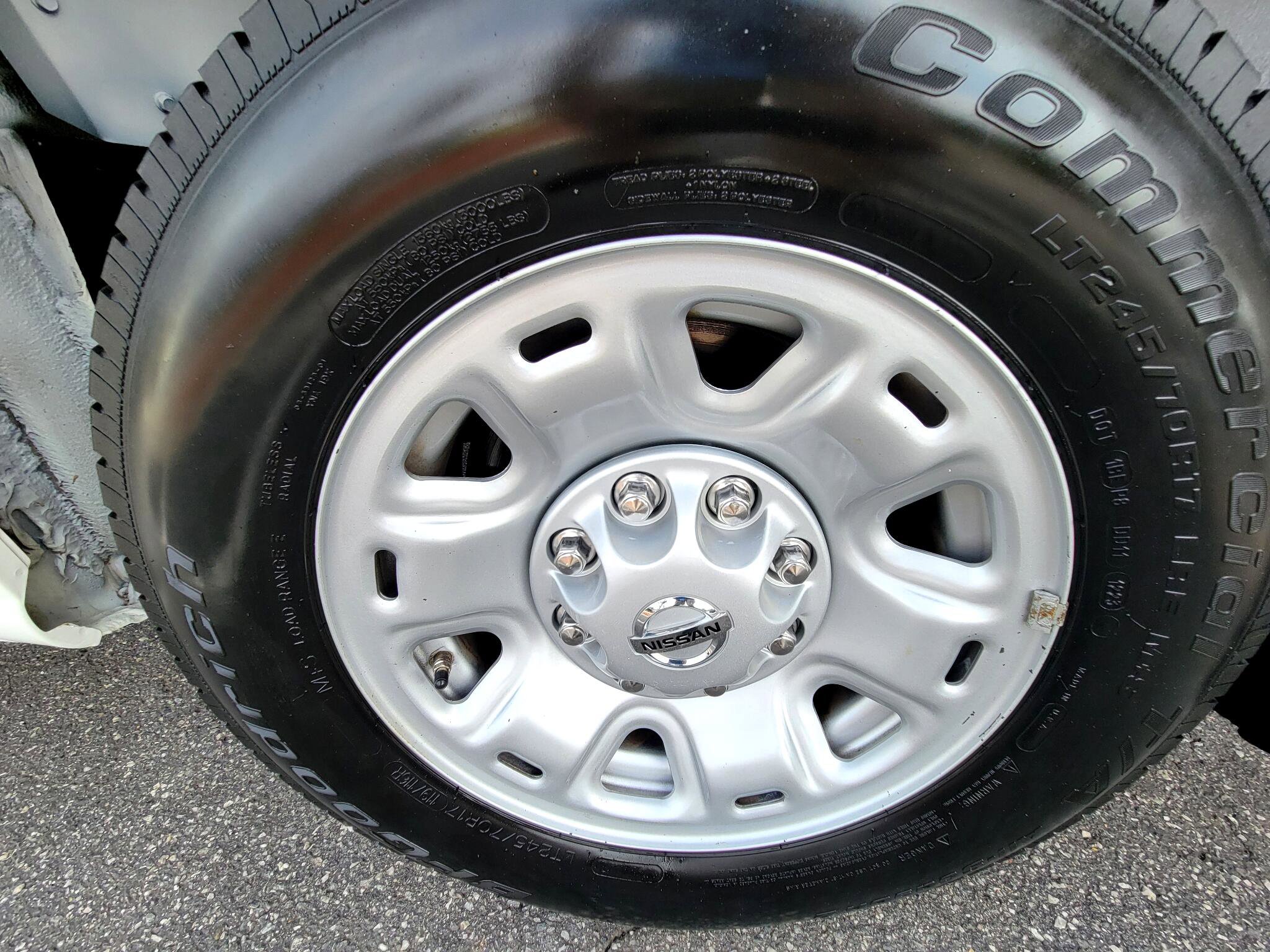 Used 2020 Nissan NV 2500 SV image 43