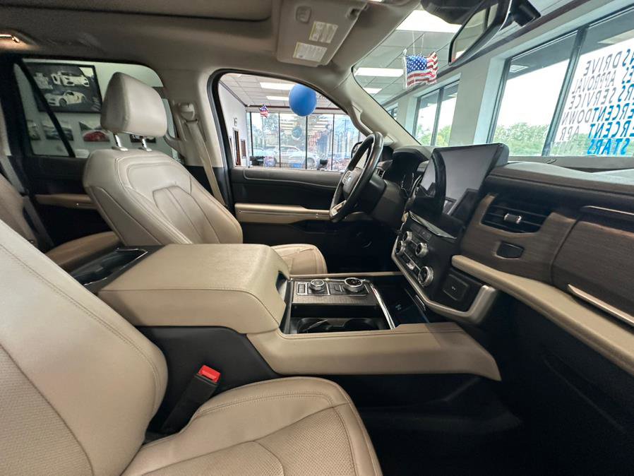 Used 2023 Ford Expedition Max Limited image 53