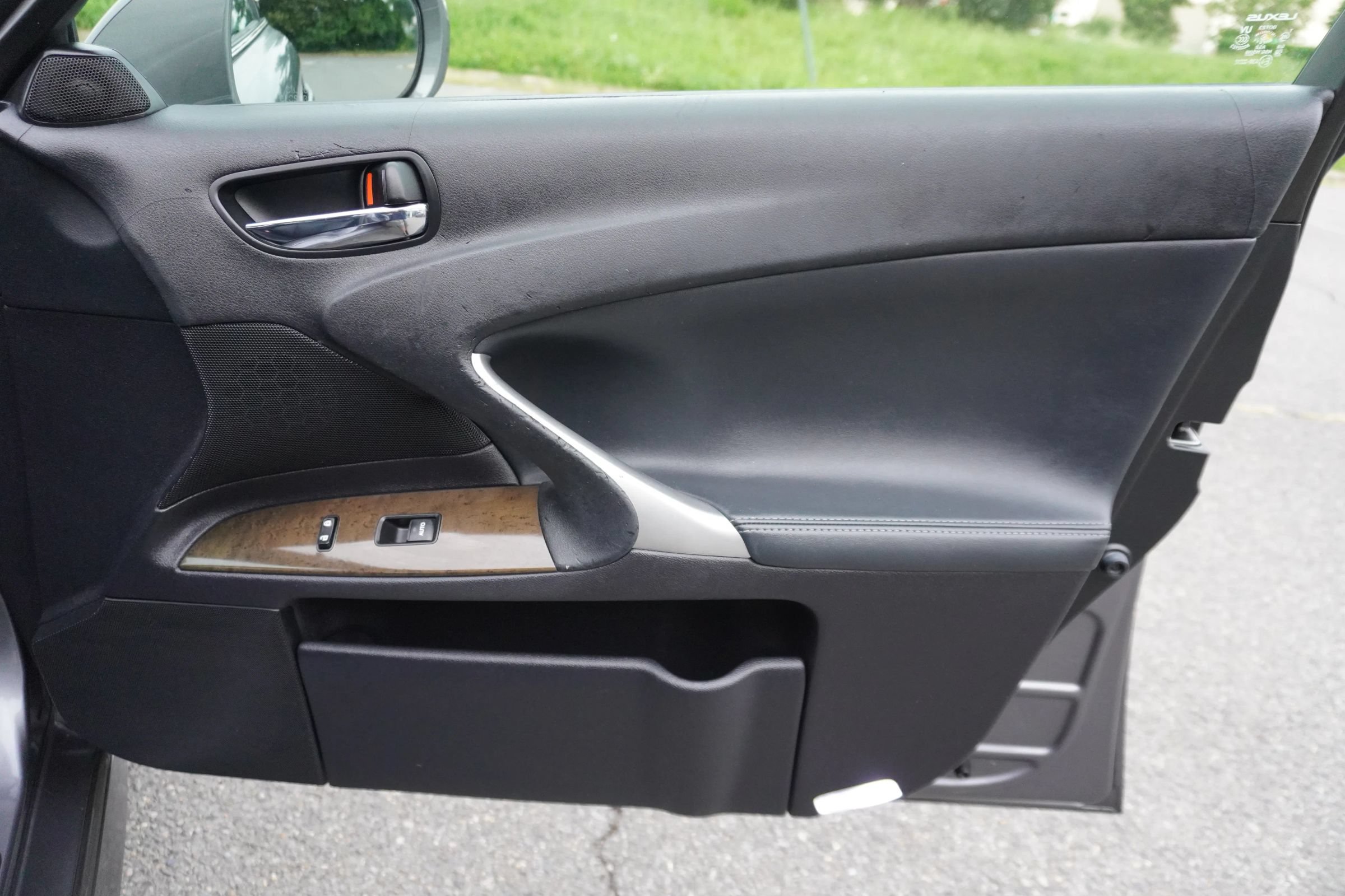 Used 2012 Lexus IS 250 w/ Premium Pkg Value Edition RWD image 16