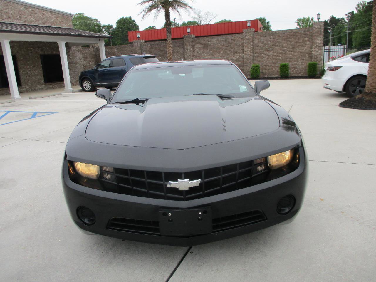 Used 2010 Chevrolet Camaro LS RWD image 11