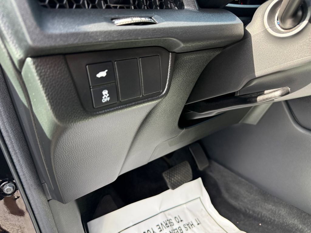 Used 2025 Honda CR-V Sport-L image 29