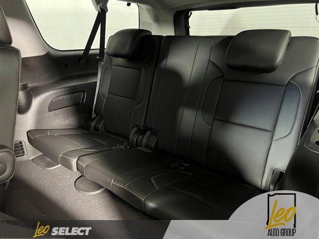 Used 2019 Chevrolet Suburban Premier AWD/4WD image 23