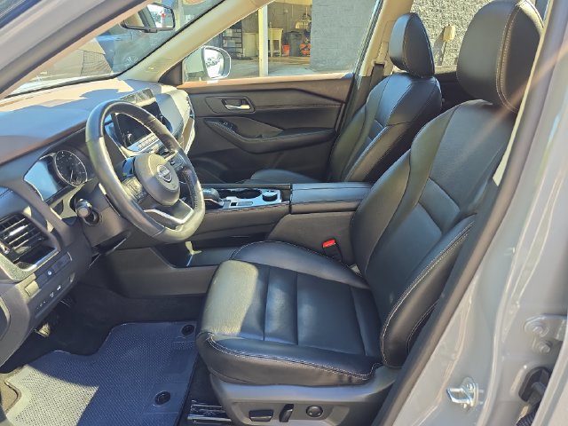 Used 2023 Nissan Rogue SL w/ SL Premium Package AWD/4WD image 11