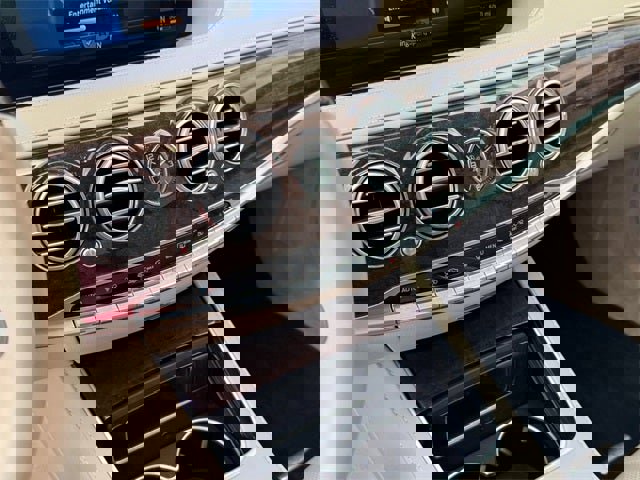 Used 2018 Mercedes-Benz S 560 Sedan image 22