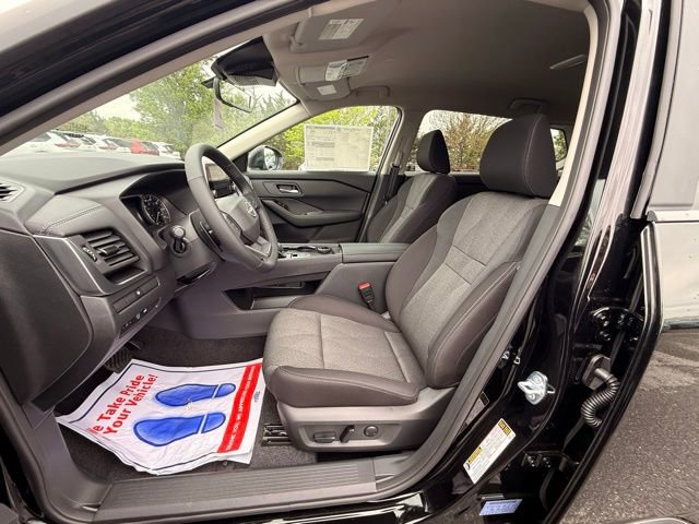 New 2026 Nissan Rogue SV w/ Cold Weather Package AWD/4WD image 12