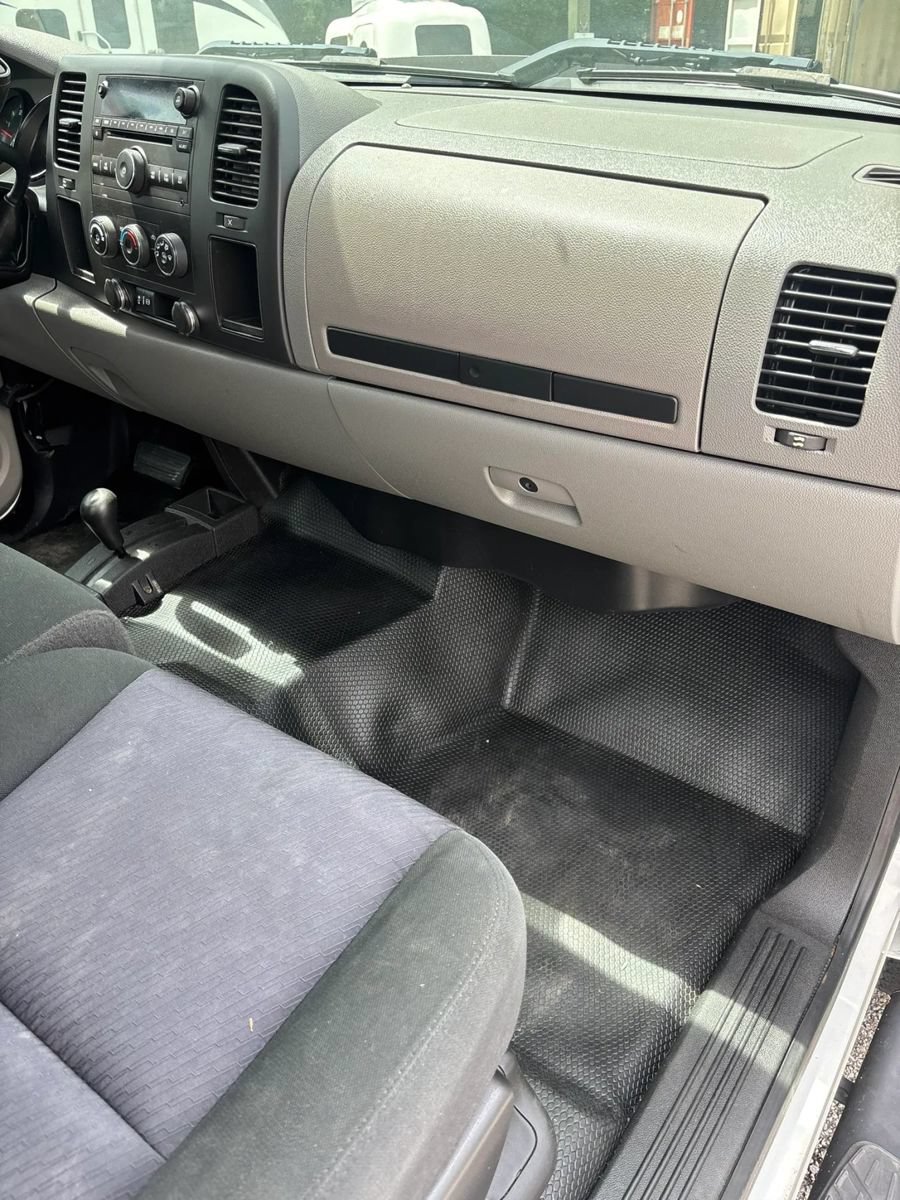 Used 2013 GMC Sierra 3500 W/T AWD/4WD image 9