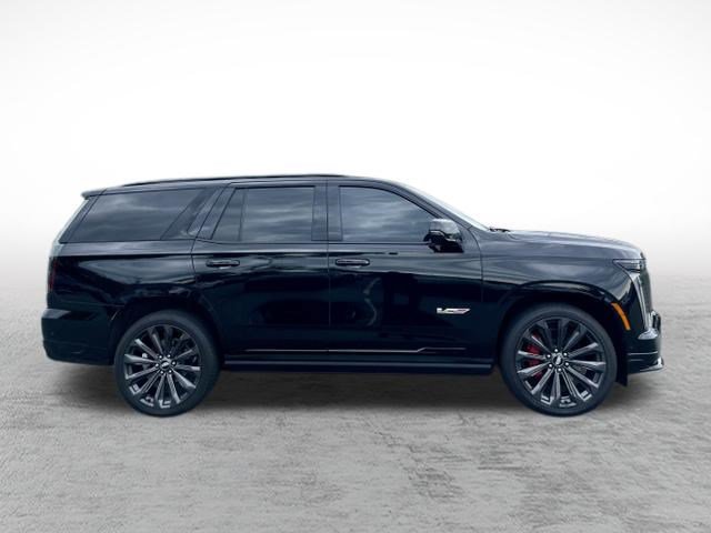 Used 2025 Cadillac Escalade V w/ LPO, Floor Liner Package AWD/4WD image 4
