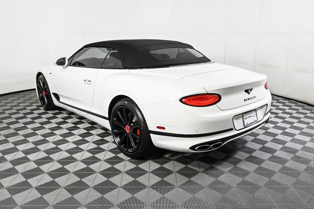 Used 2021 Bentley Continental GT image 37