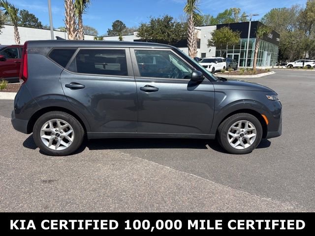 Used 2022 Kia Soul LX w/ Technology Package image 4