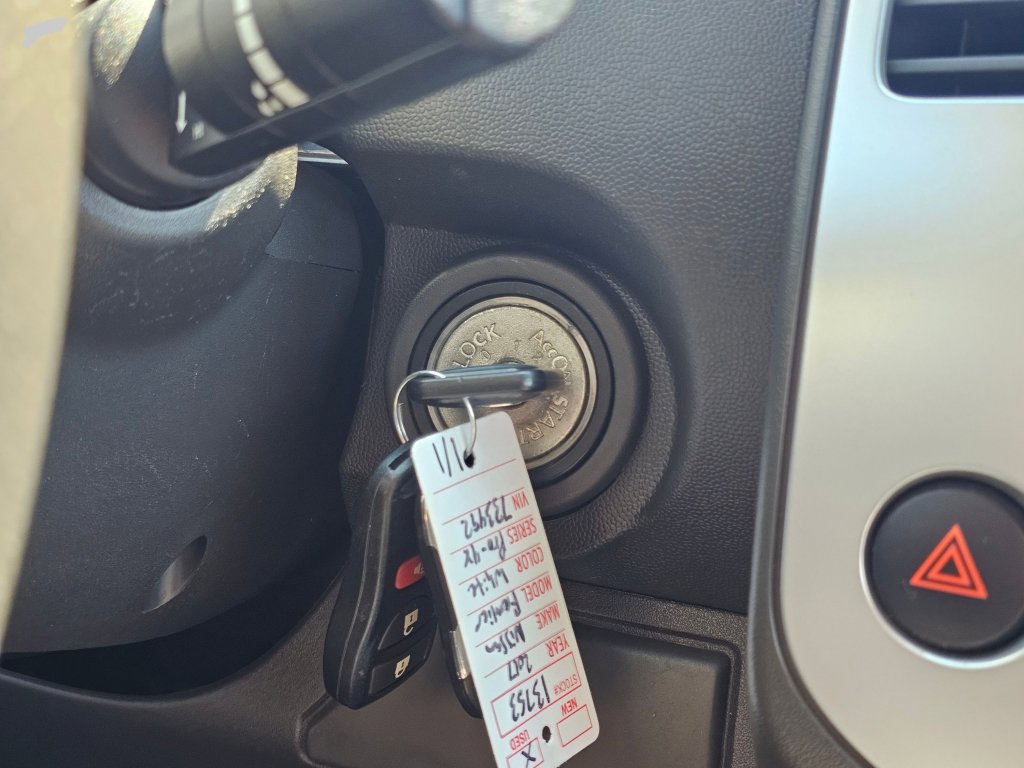 Used 2017 Nissan Frontier PRO-4X AWD/4WD image 10