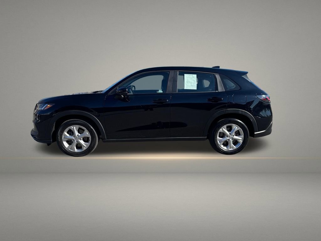 Used 2023 Honda HR-V LX image 2