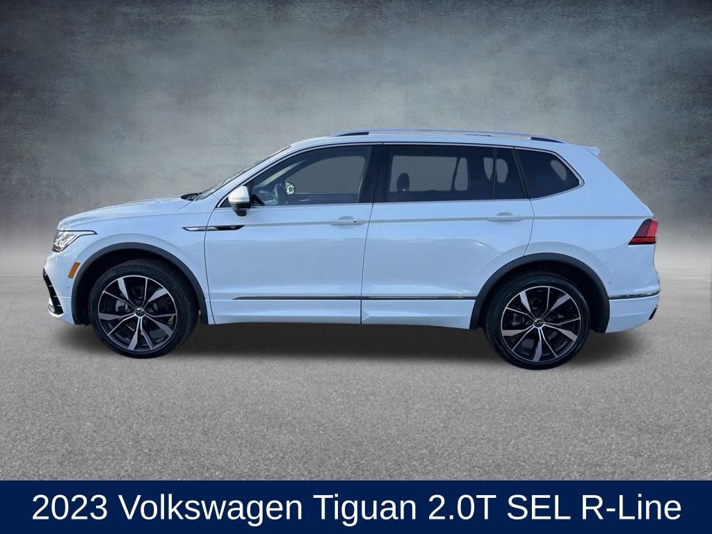 Used 2023 Volkswagen Tiguan SEL R-Line image 2