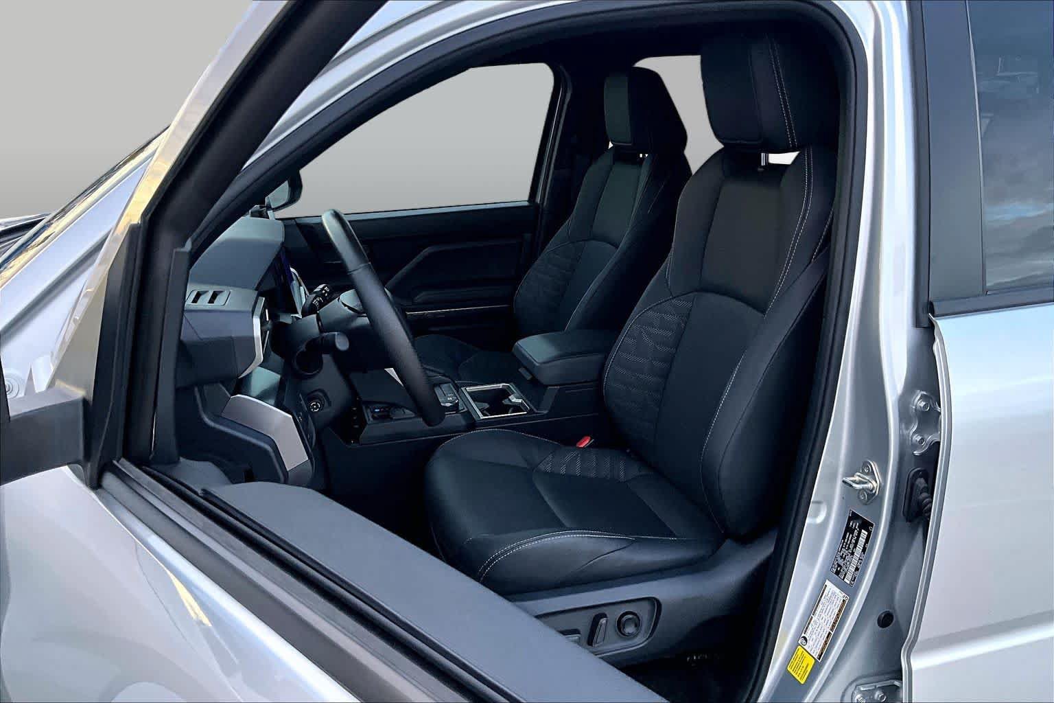 Used 2025 Toyota 4Runner TRD Sport Premium RWD image 8