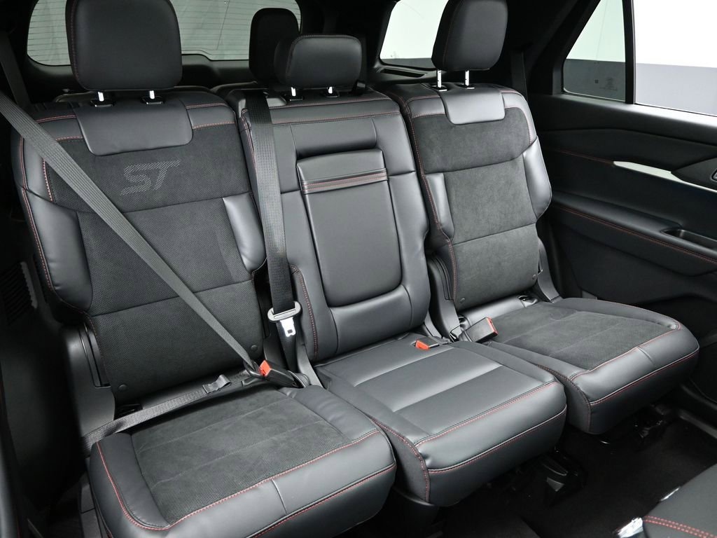 New 2026 Ford Explorer ST w/ Sun And Sound Package image 36