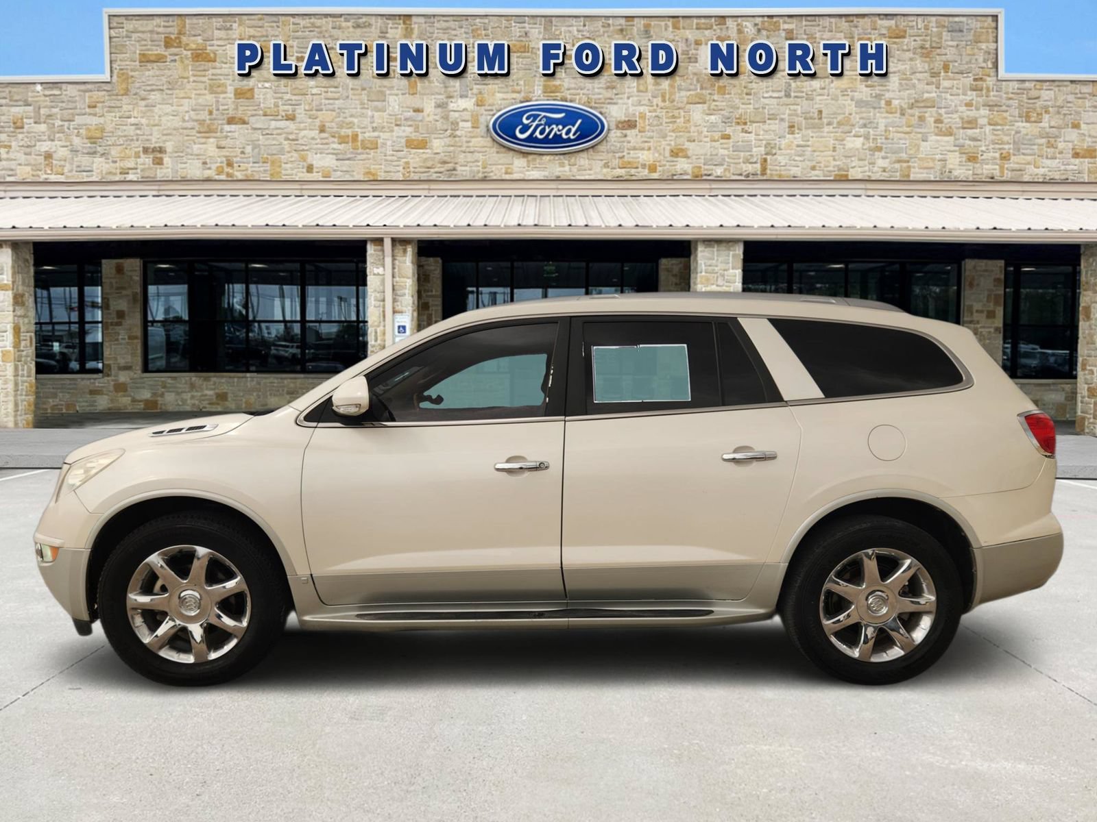Used 2009 Buick Enclave CXL FWD image 3