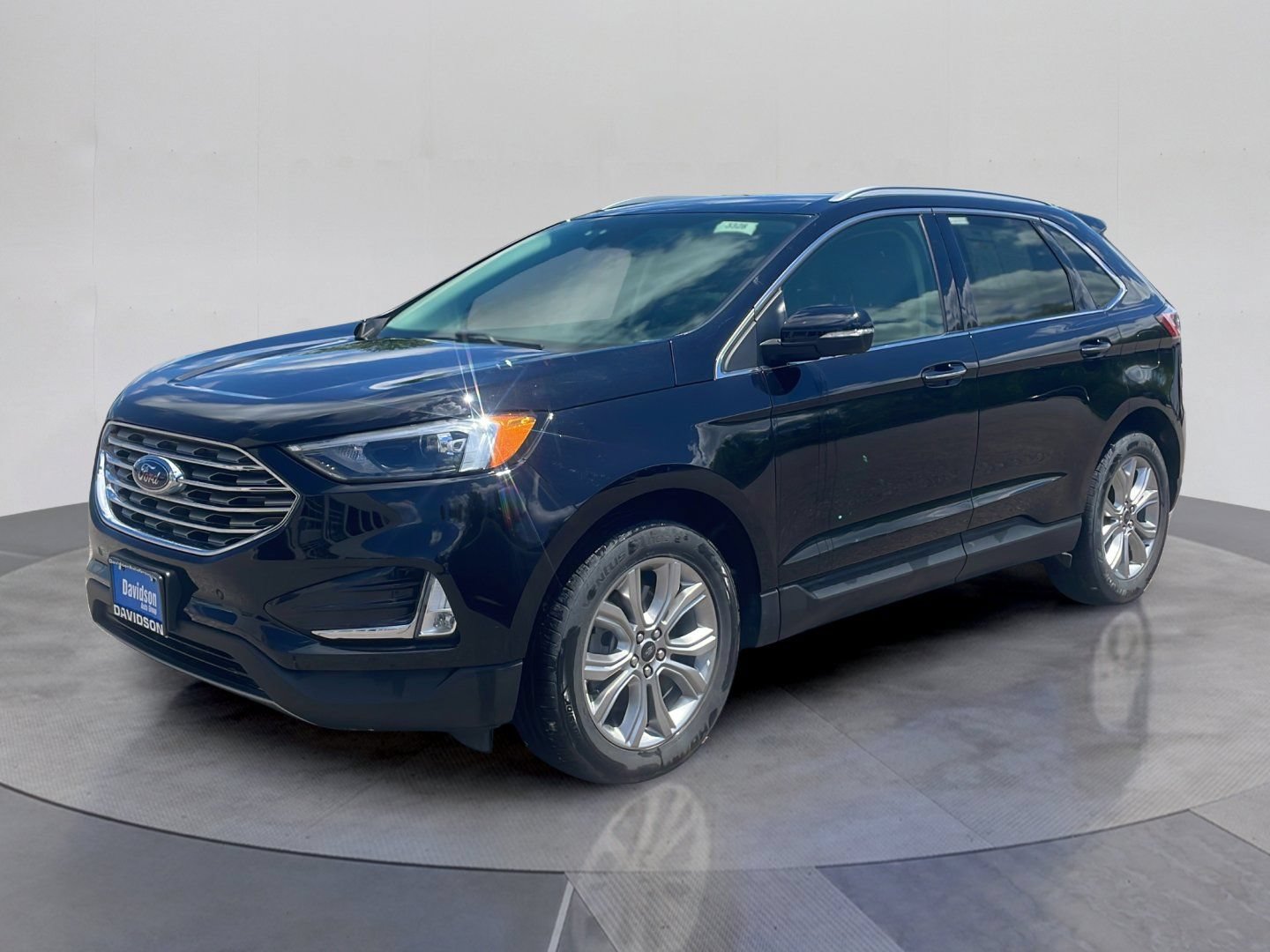 Certified 2023 Ford Edge Titanium