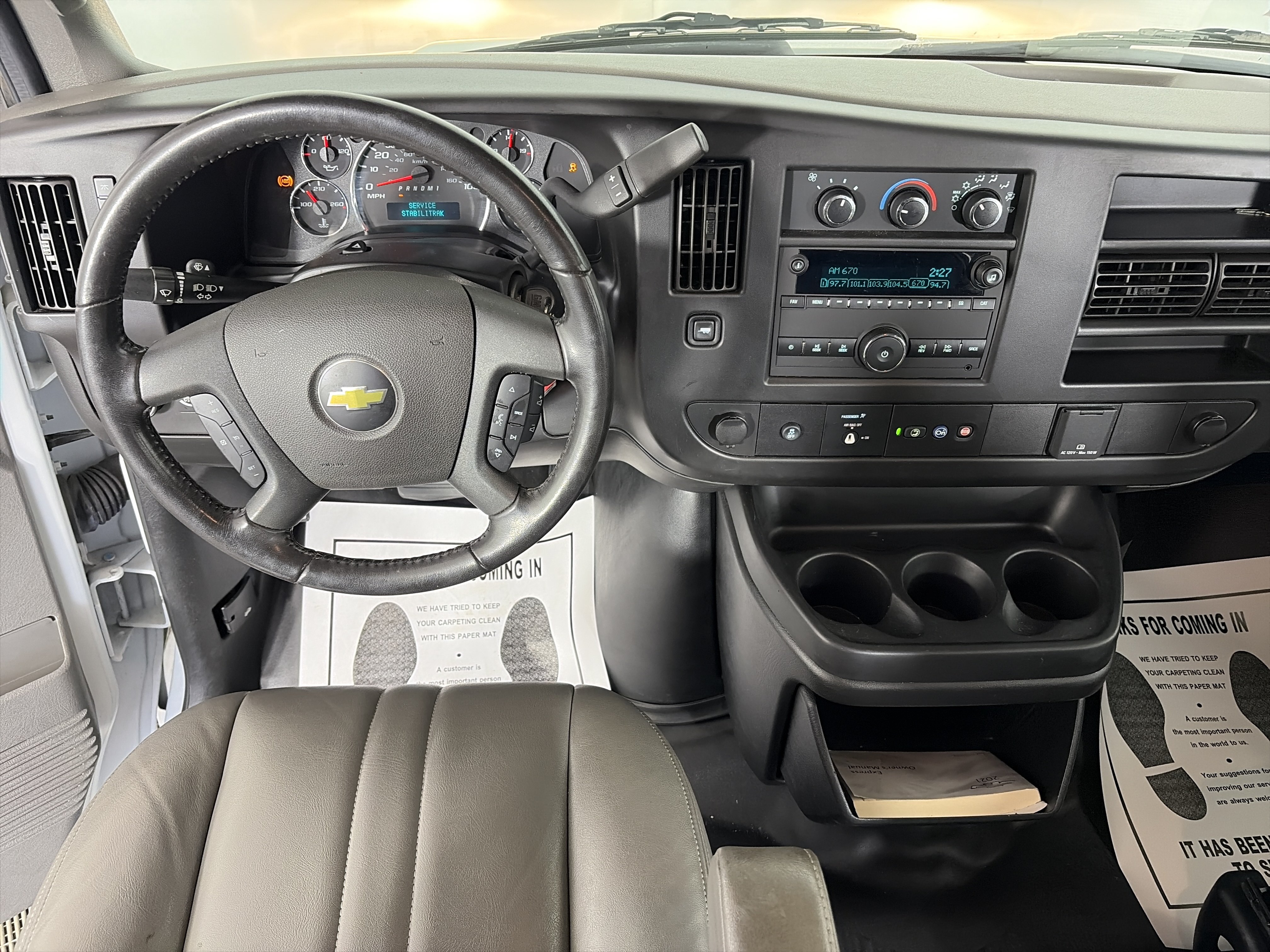 Used 2021 Chevrolet Express 2500 w/ Driver Convenience Package RWD image 3