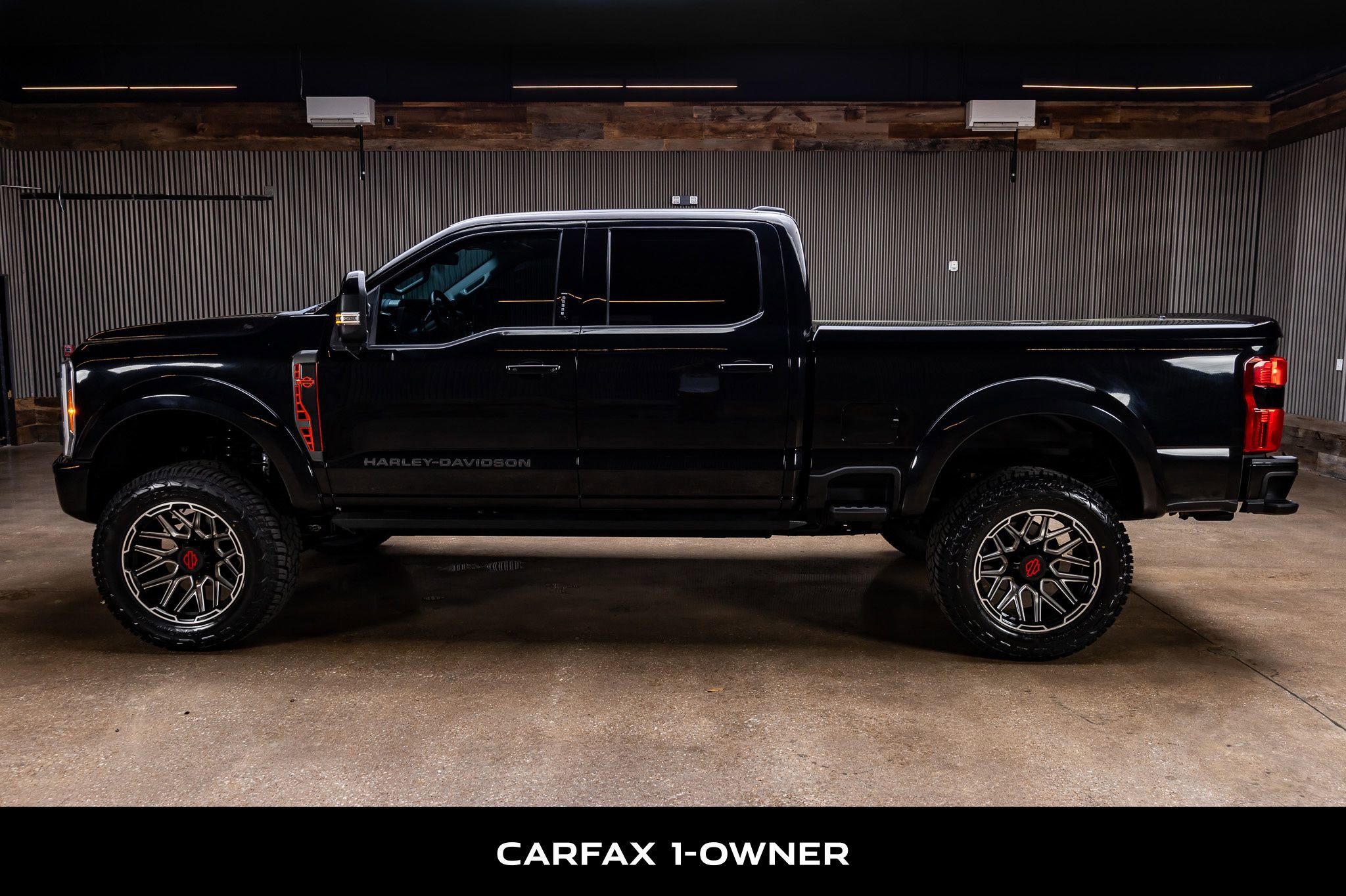 Used 2023 Ford F250 Lariat w/ Lariat Ultimate Package image 5