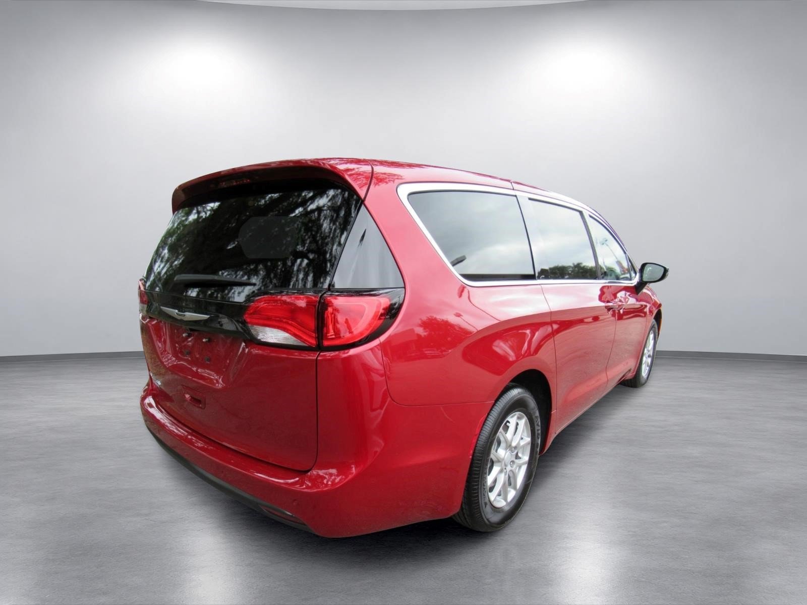 New 2027 Chrysler Pacifica LX FWD image 6