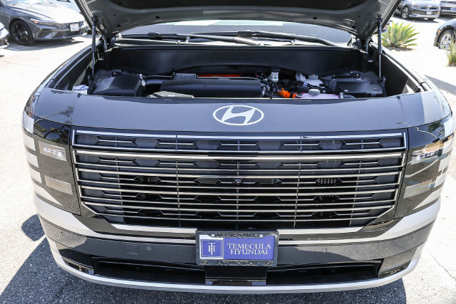 Certified 2026 Hyundai Palisade Calligraphy AWD/4WD image 34