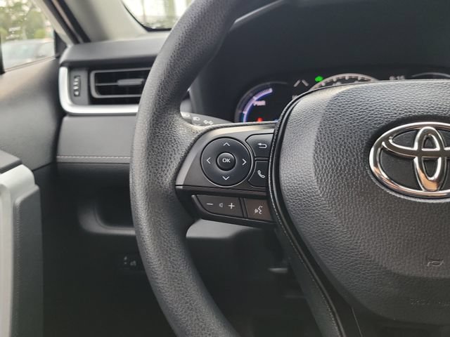 Used 2025 Toyota RAV4 LE AWD/4WD image 15