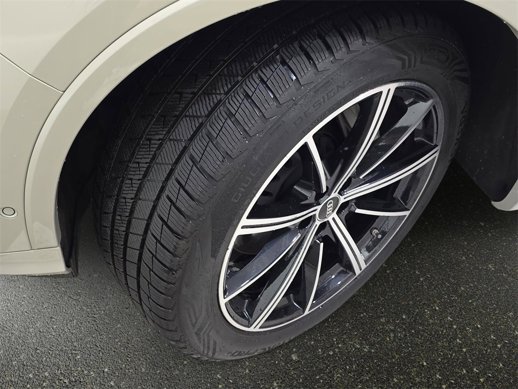 Used 2023 Audi Q7 3.0T Premium Plus w/ Premium Plus Package image 35