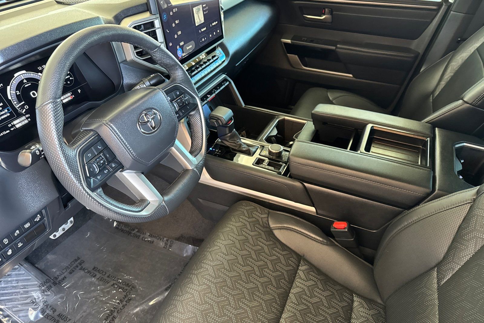 Used 2025 Toyota Tundra Limited image 9