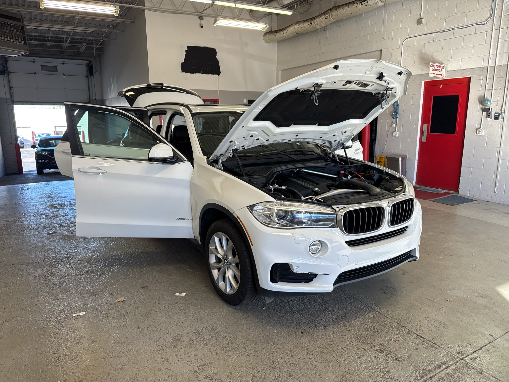 Used 2016 BMW X5 xDrive35i AWD/4WD image 10
