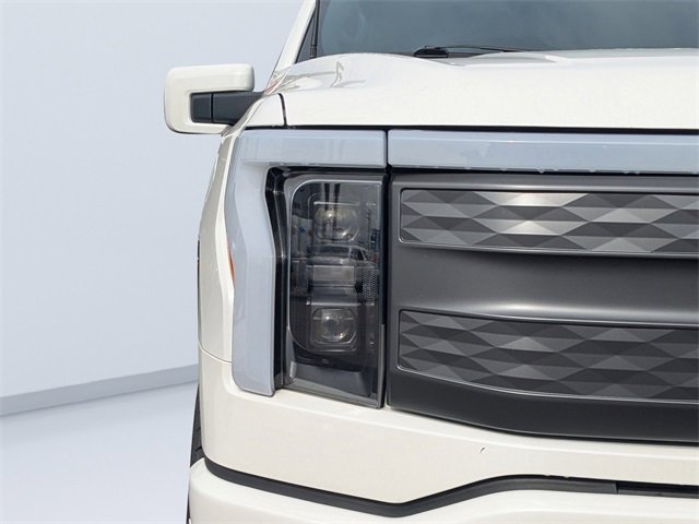 Used 2023 Ford F150 Lightning Lariat w/ Equipment Group 511A High image 10