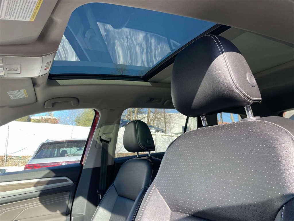 Used 2022 Volkswagen Atlas SEL image 21