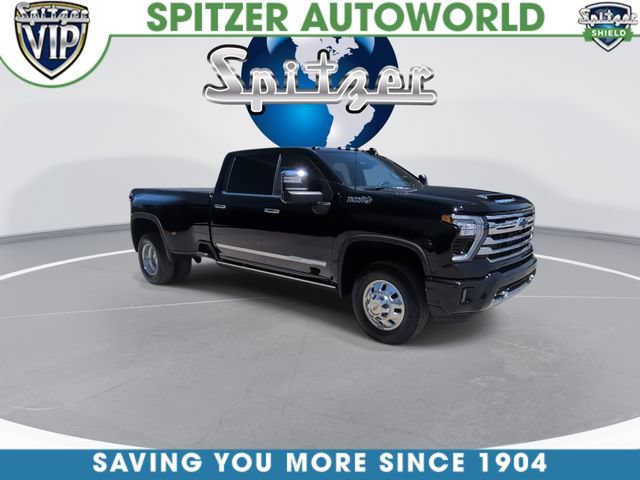 Used 2026 Chevrolet Silverado 3500 High Country w/ High Country Premium Package AWD/4WD image 3