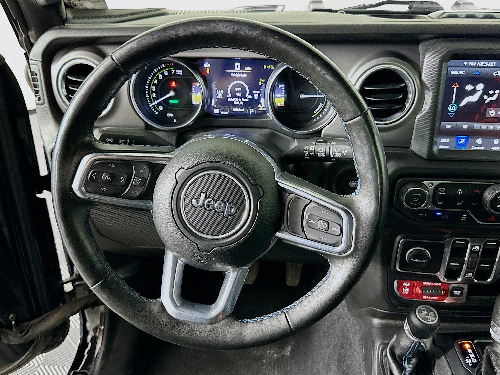 Used 2023 Jeep Wrangler Unlimited Rubicon 4xe w/ Cold Weather Group image 17