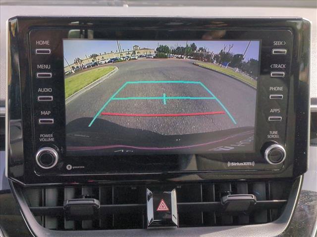 Used 2021 Toyota Corolla LE image 12