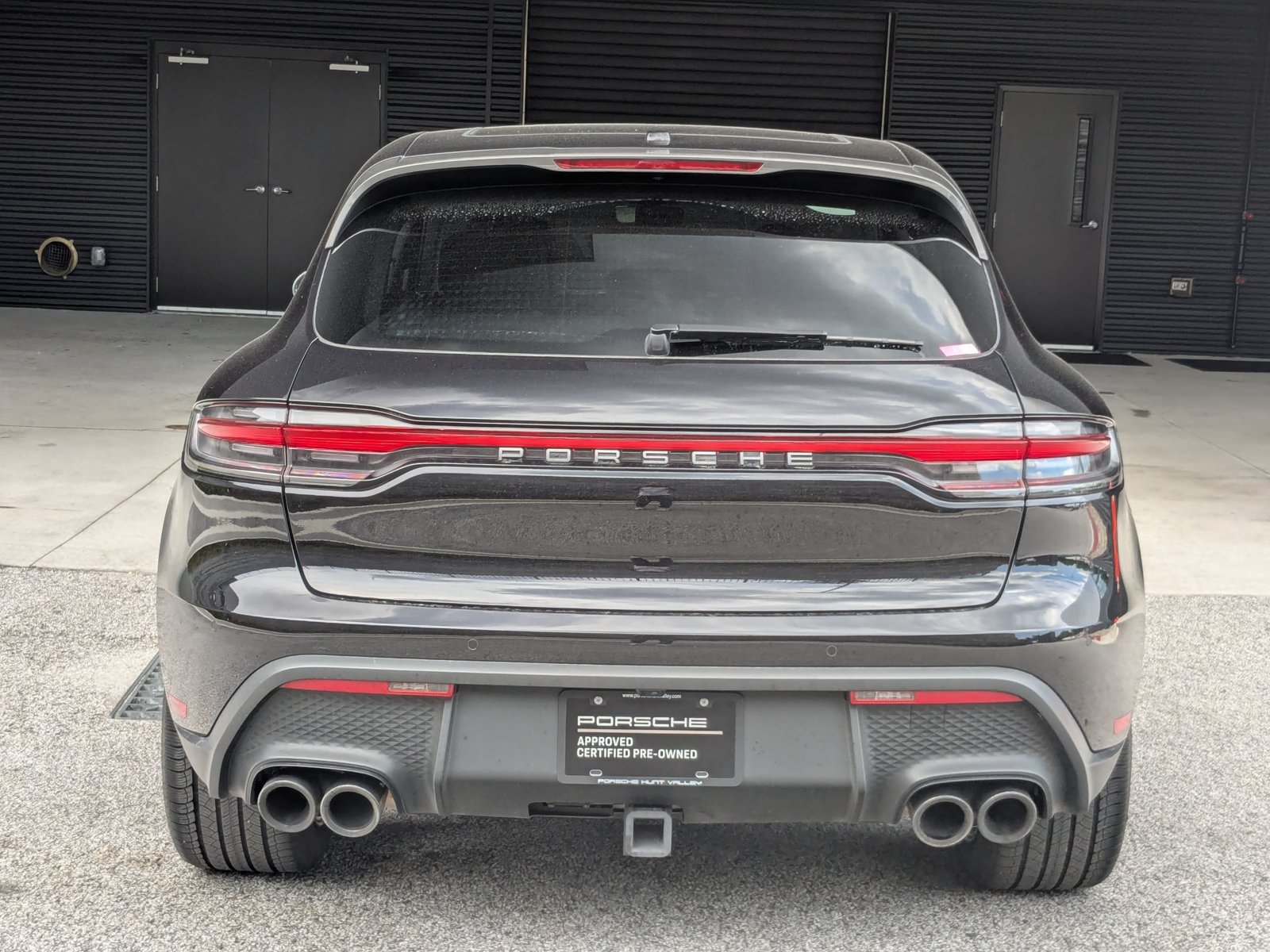 Certified 2023 Porsche Macan Turbo AWD/4WD image 10