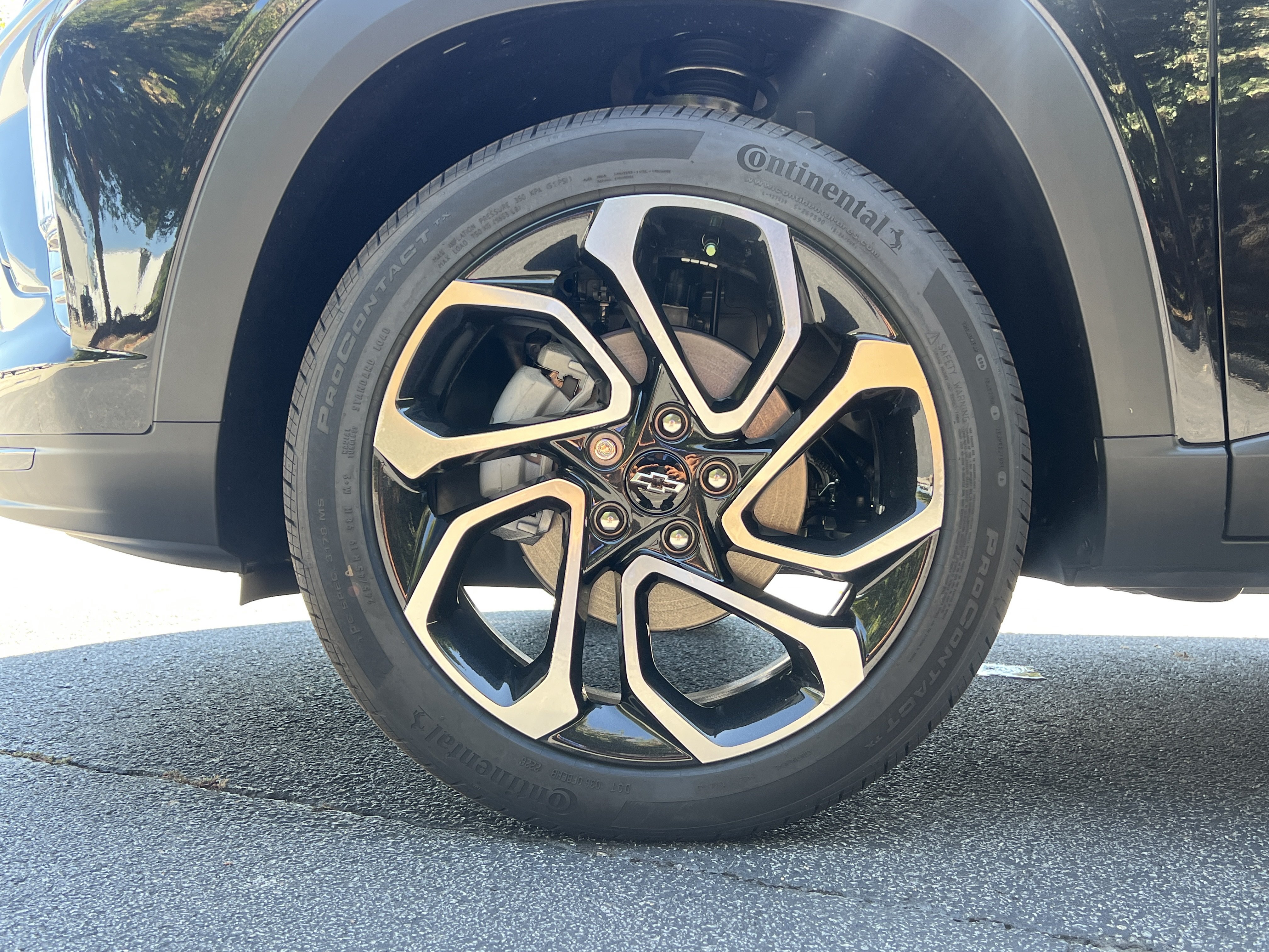 New 2026 Chevrolet Trax RS FWD image 37