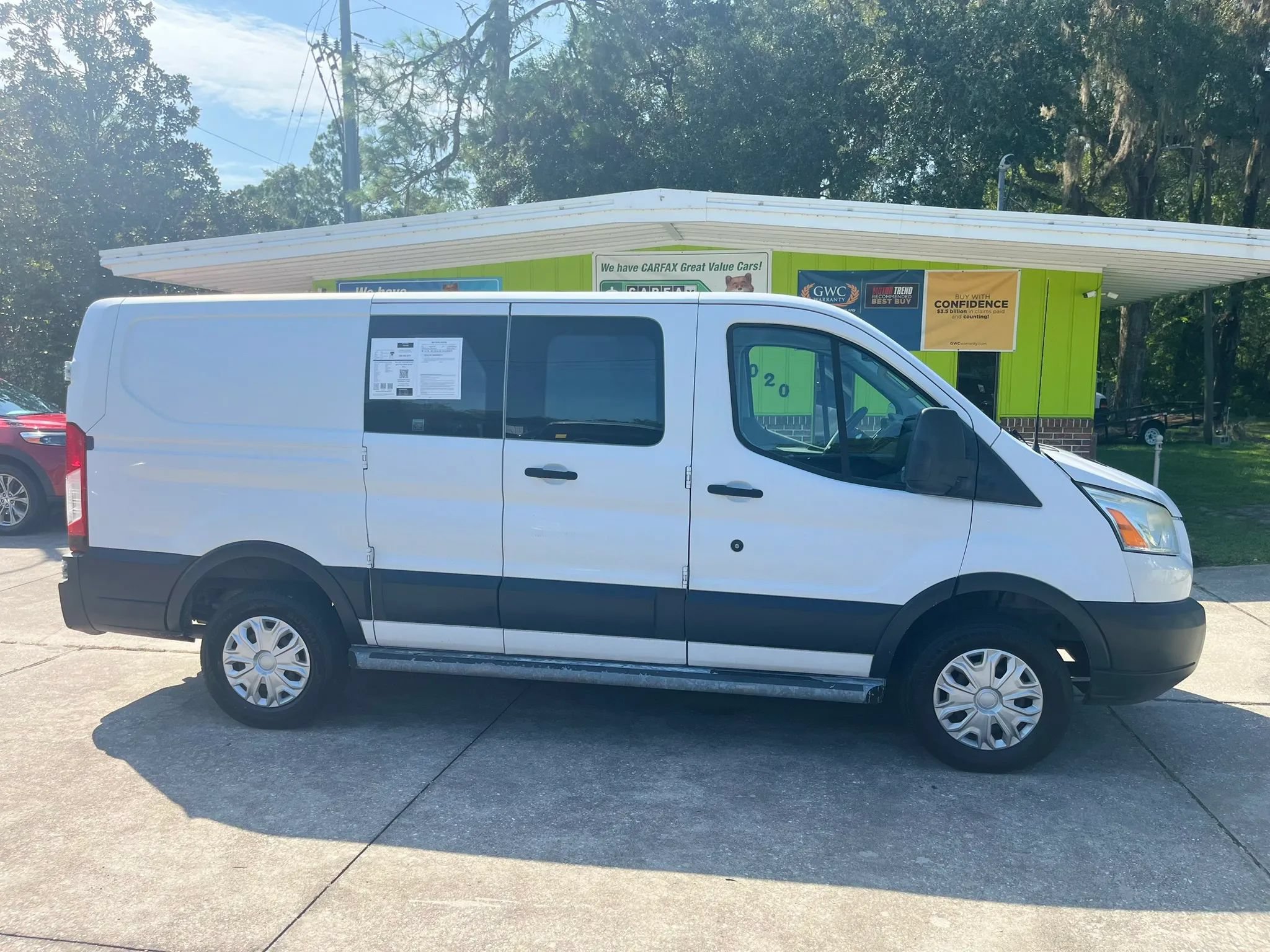 Used 2016 Ford Transit 250 130 Low Roof w/ Exterior Upgrade Package RWD image 7