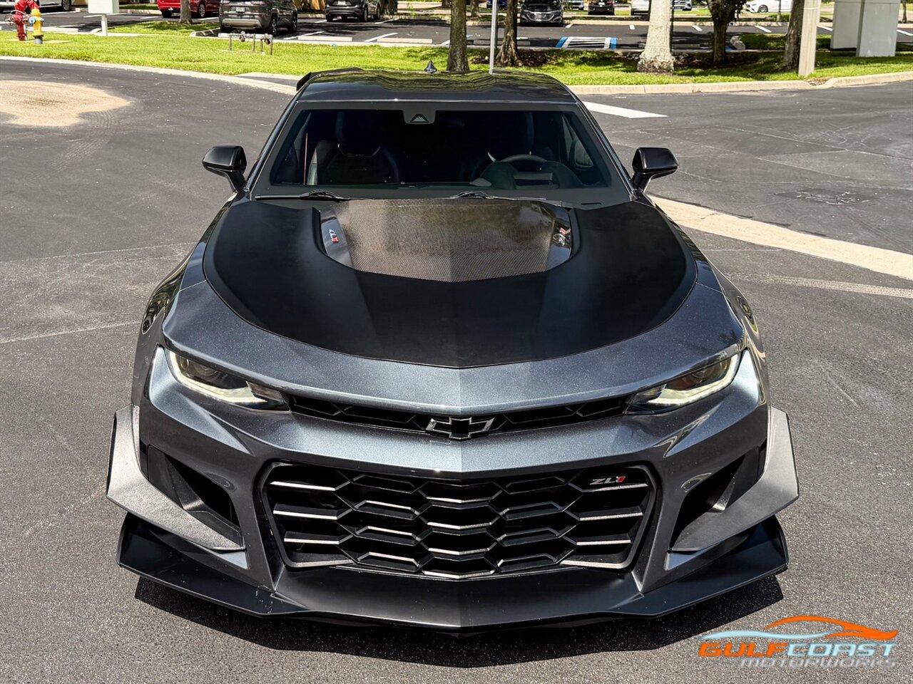 Used 2019 Chevrolet Camaro ZL1 RWD image 6