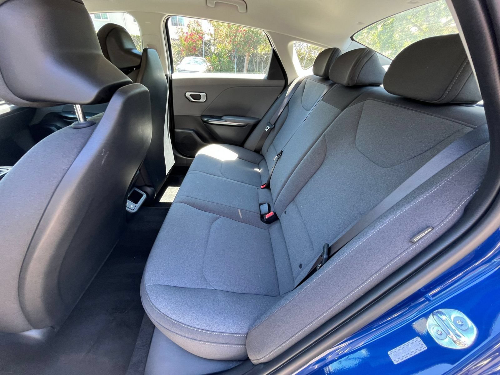 Used 2025 Kia K4 FWD image 24