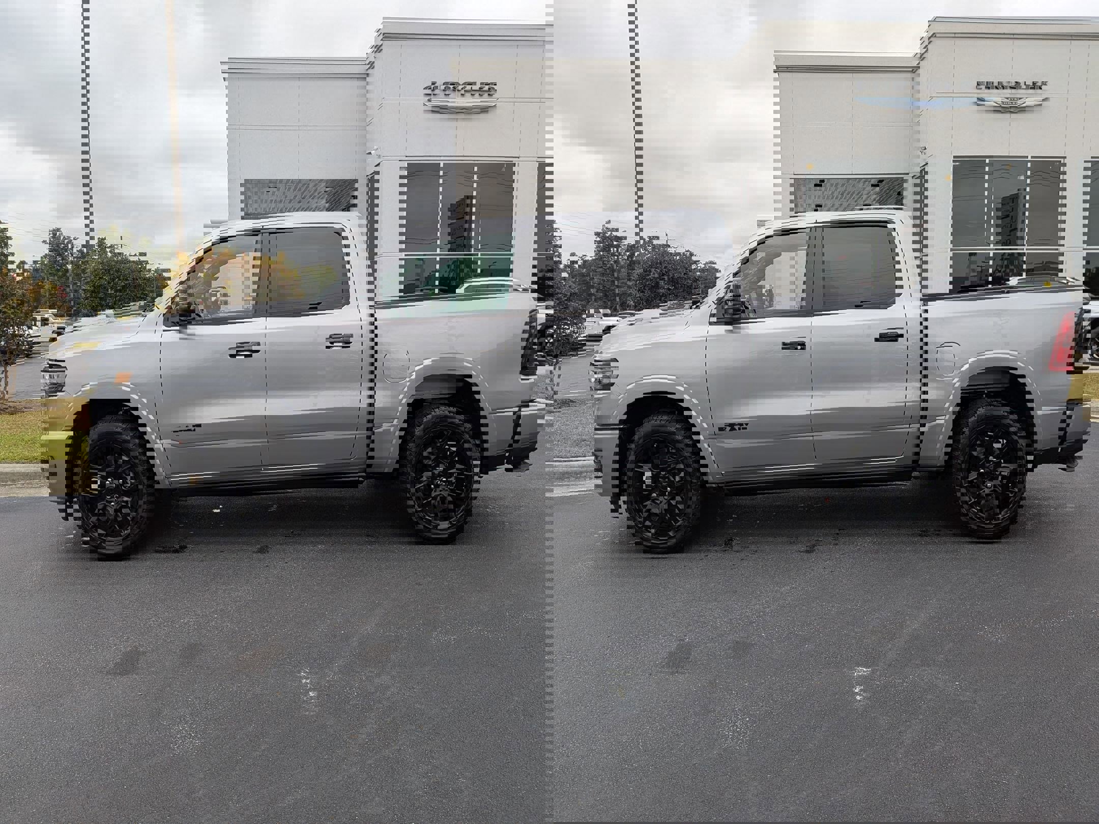 New 2026 RAM 1500 Laramie image 8