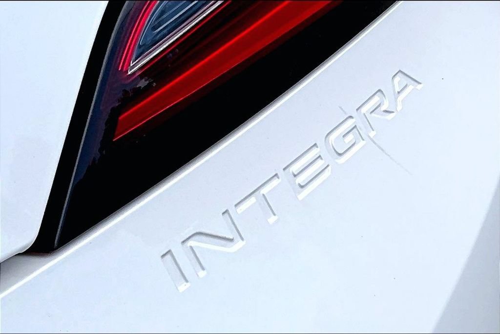 Used 2025 Acura Integra FWD image 25