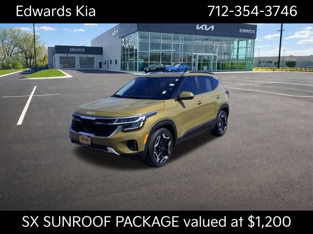 Used 2024 Kia Seltos SX w/ SX Sunroof Package AWD/4WD image 1