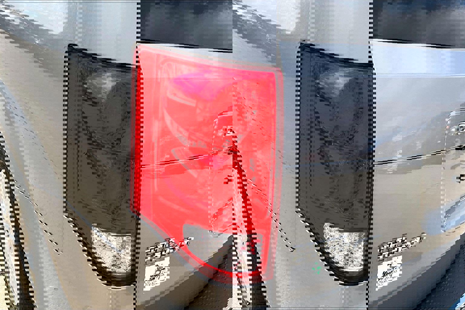 Used 2020 Dodge Grand Caravan SE w/ UConnect Hands-Free Group image 28