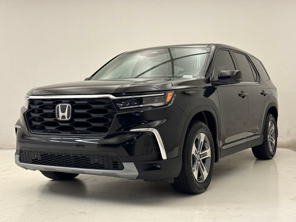Certified 2025 Honda Pilot EX-L image 2