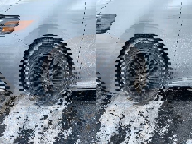 Used 2023 Toyota Camry XSE image 12