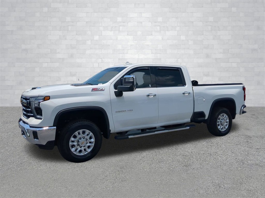 Used 2025 Chevrolet Silverado 2500 LTZ w/ LTZ Premium Package image 16