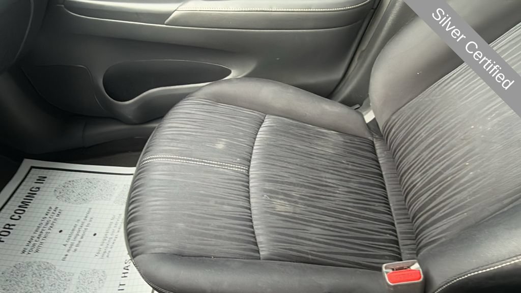Used 2016 Nissan Sentra SV FWD image 21